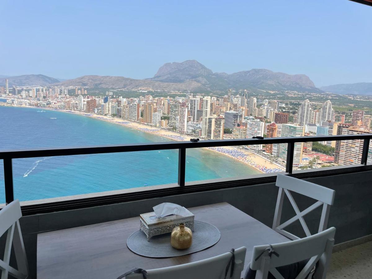 Viva Sky Benidorm Apartment Luaran gambar